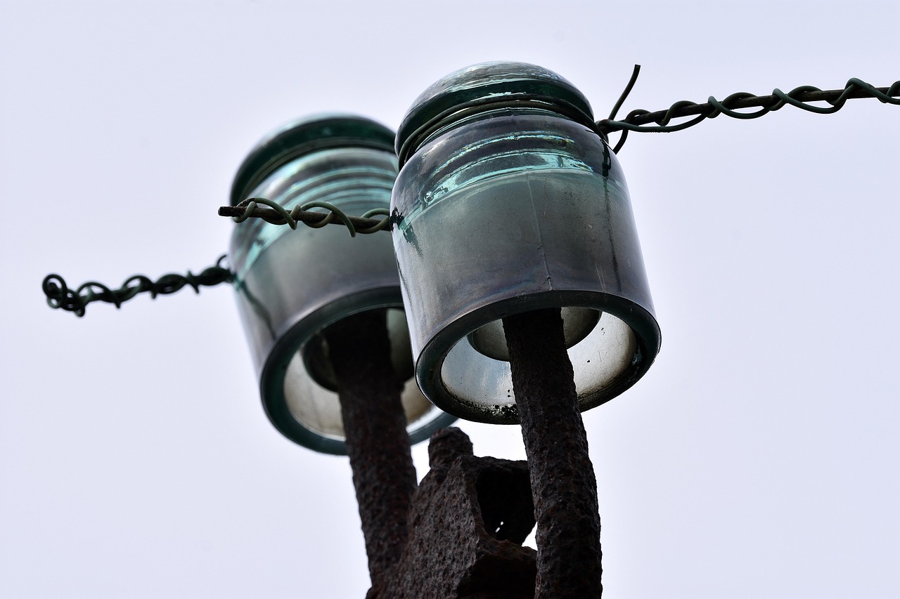 post, communication, link, wire, network, telecommunication, electric, cable, to combine, system